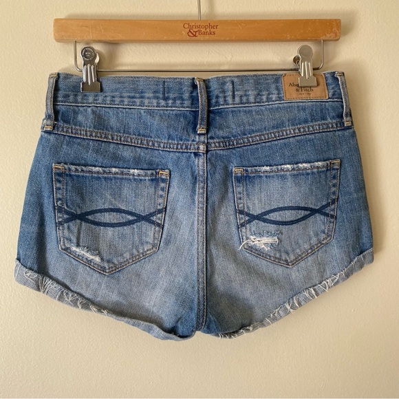Abercrombie & Fitch Low / Mid Rise Jean Denim Shorts - Picture 5 of 5